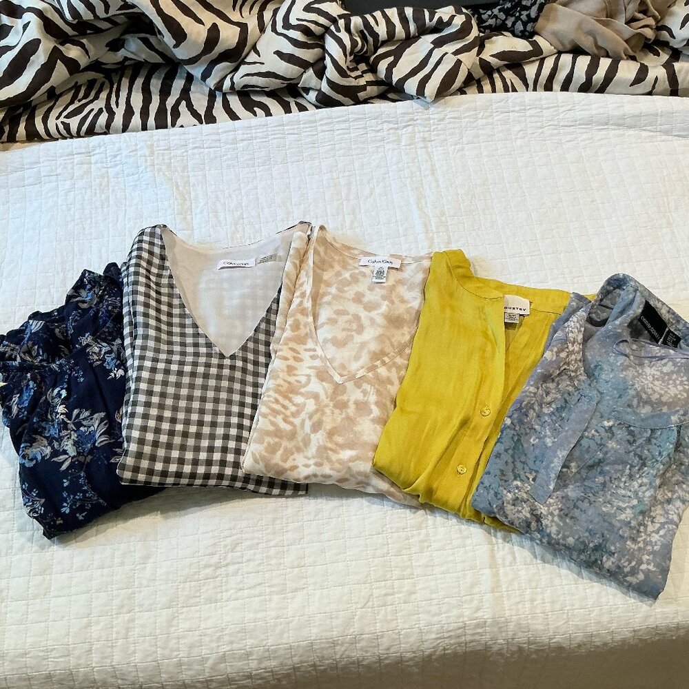 Cynthia Rowley women blouse, size Small, very good condition